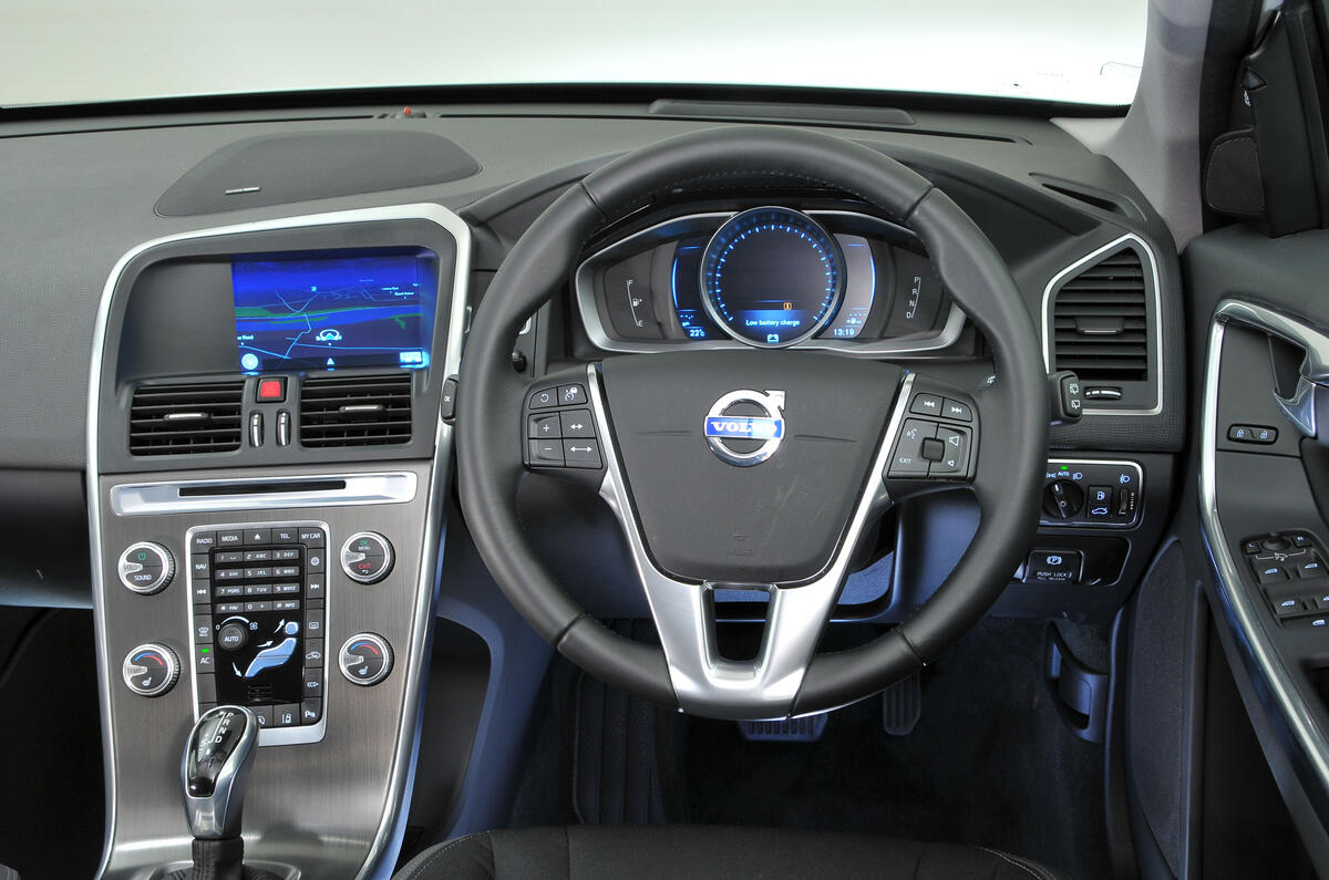 volvo xc 60 или volvo xc 60 или